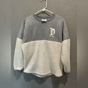 Disneyland Spirit Jersey Sweatshirt Adult Sherpa Fleece Ivory Gray Disney Sz XS